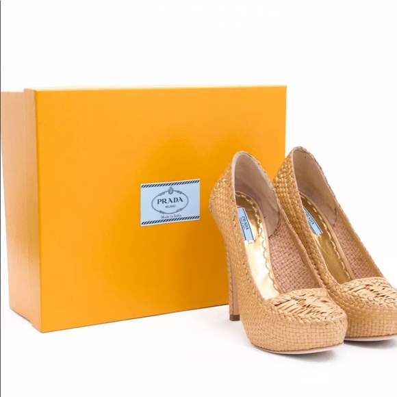 **AVAILABLE** PRADA raffia platform pumps size 8.5 - Picture 8 of 8